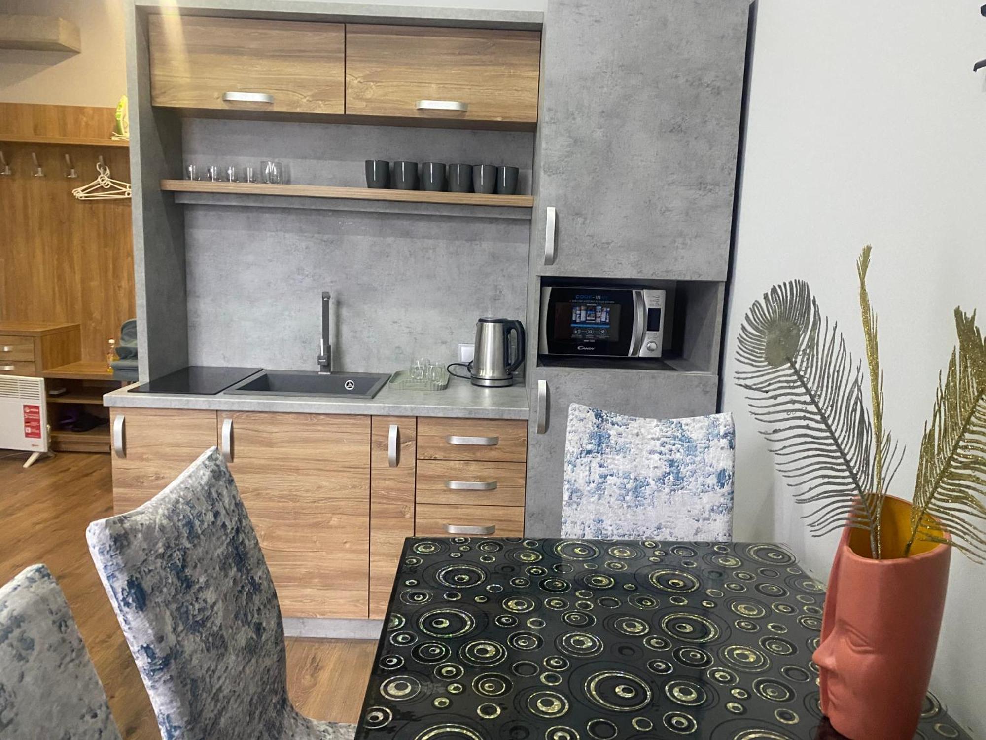 Loft Квартира В Центрі Львова Екстер'єр фото
